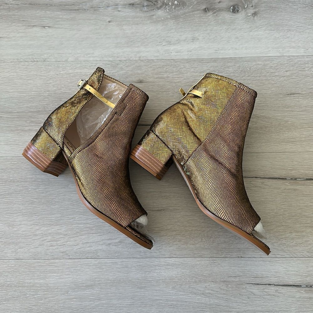 RJS Peep Open Toe Sandals Boot Cut Out Ankle Bootie Gold Sequins 10.5 EUC - Picture 8 of 10